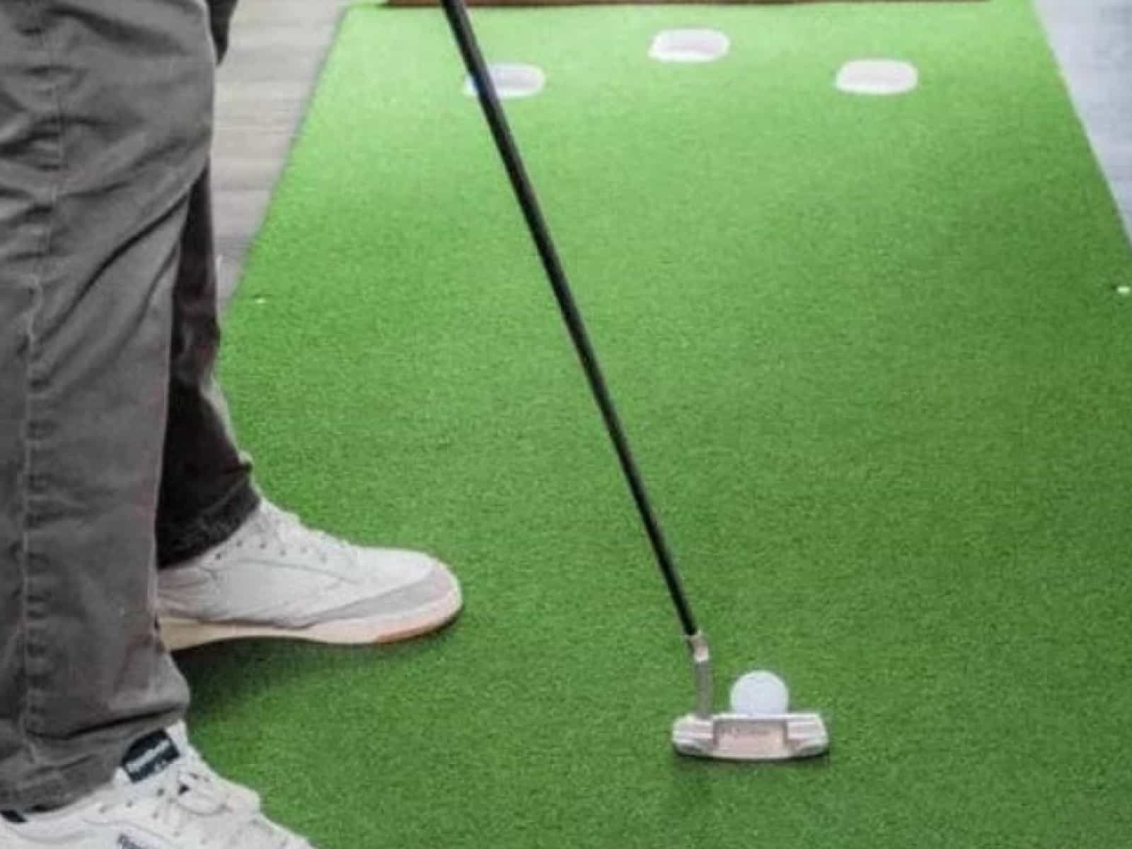 how does putting work on a golf simulator